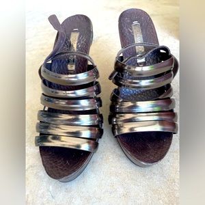 BCBG CHORME HEALS. Size 7.5